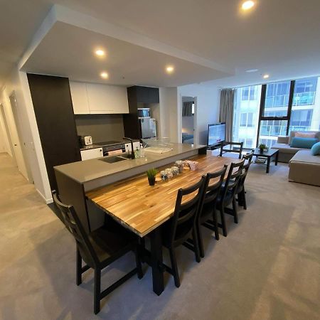 2 Bed 2 Bath Luxury Apartment In Braddon Canberra - Free Heated Pool, Gym, Parking Exterior foto