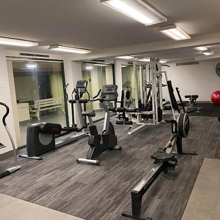 2 Bed 2 Bath Luxury Apartment In Braddon Canberra - Free Heated Pool, Gym, Parking Exterior foto